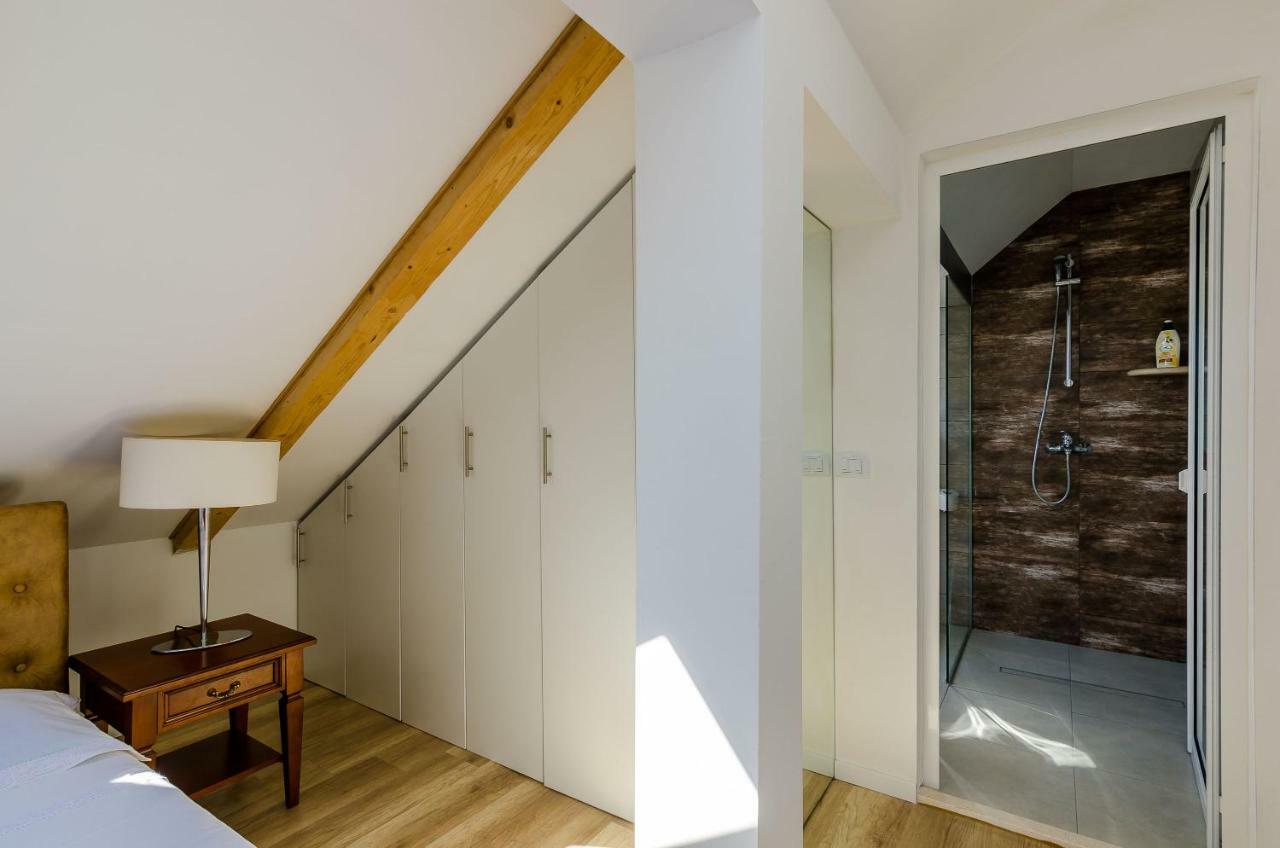 Superior Apartment Nike مْليني المظهر الخارجي الصورة